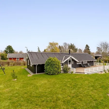 Fritsa - 450m From The Sea In Se Jutland By Interhome Holiday home *